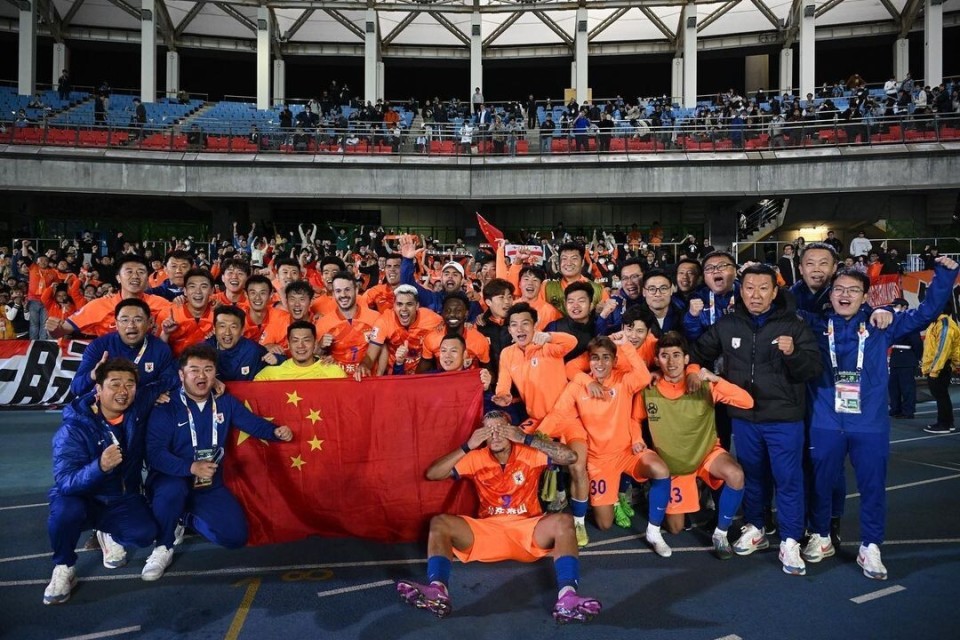 媒体人：高准翼能否踢下届世预赛不好说，韦世豪也差不多了的简单介绍