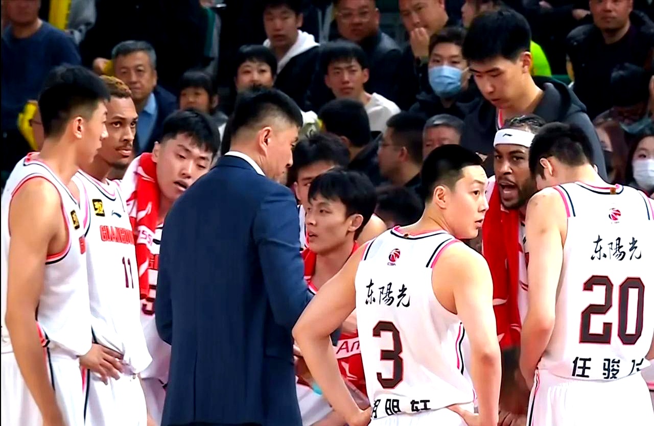 广东宏远队遭遇福建队，胜算差距不容小视的简单介绍