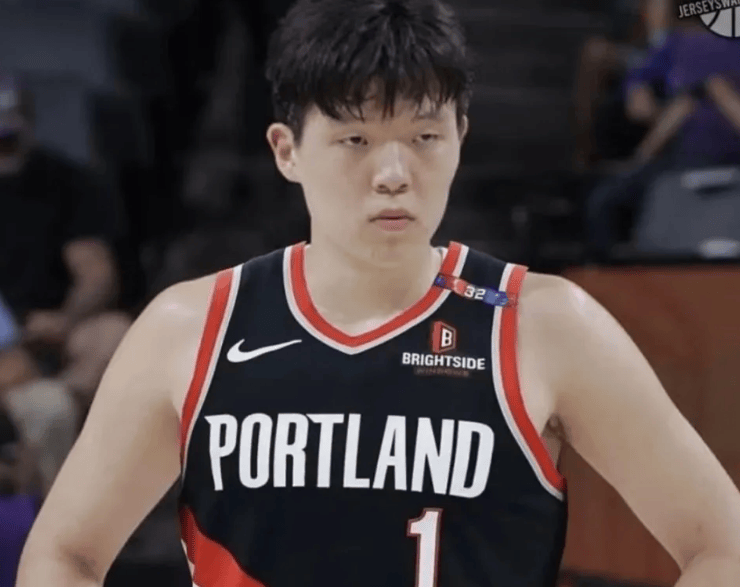 关于杨瀚森15分3板2帽NBA夏联开拓者击败鹈鹕的信息