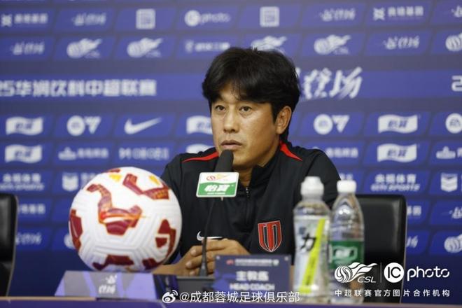 开云体育官网-徐正源炮轰蓉城俱乐部：忍了6个月实在忍不下去了