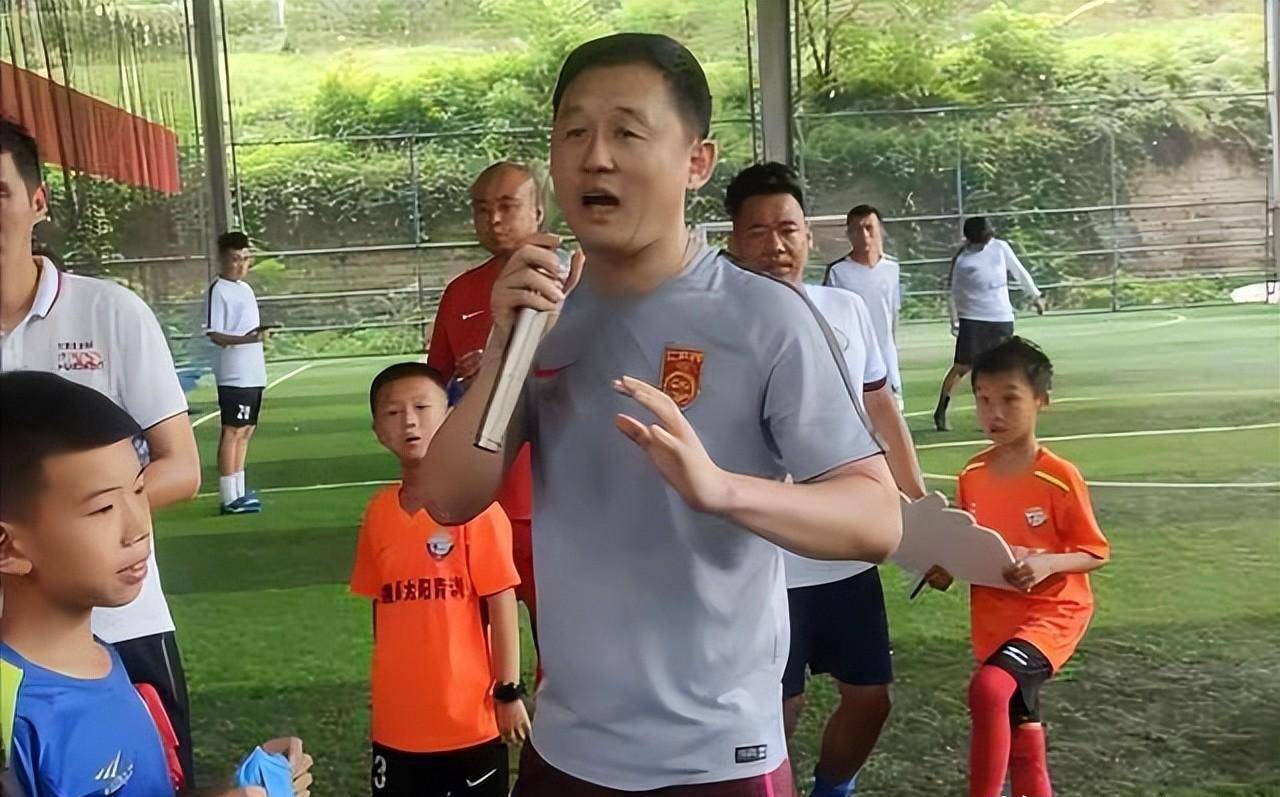 关于海选未来从未培养出国脚？孙继海回应：网友不懂球，我在种下种子的信息