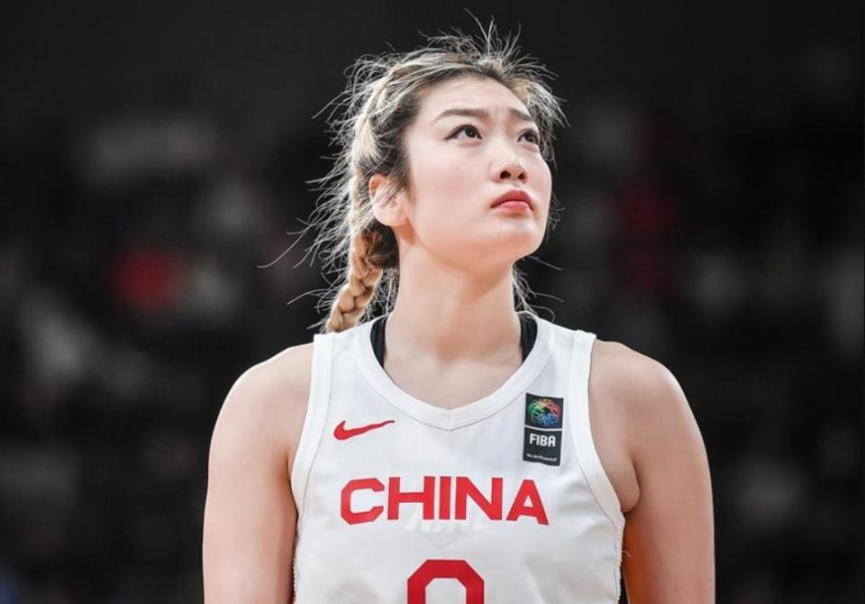 杨毅谈李梦无缘亚洲杯:宫鲁鸣无任何私欲