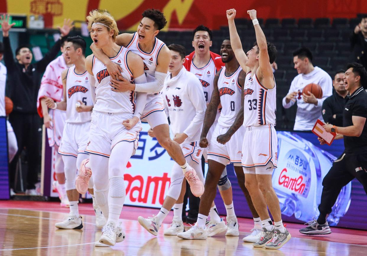 包含CBA俱乐部杯为球队提供更多球员交流机会的词条